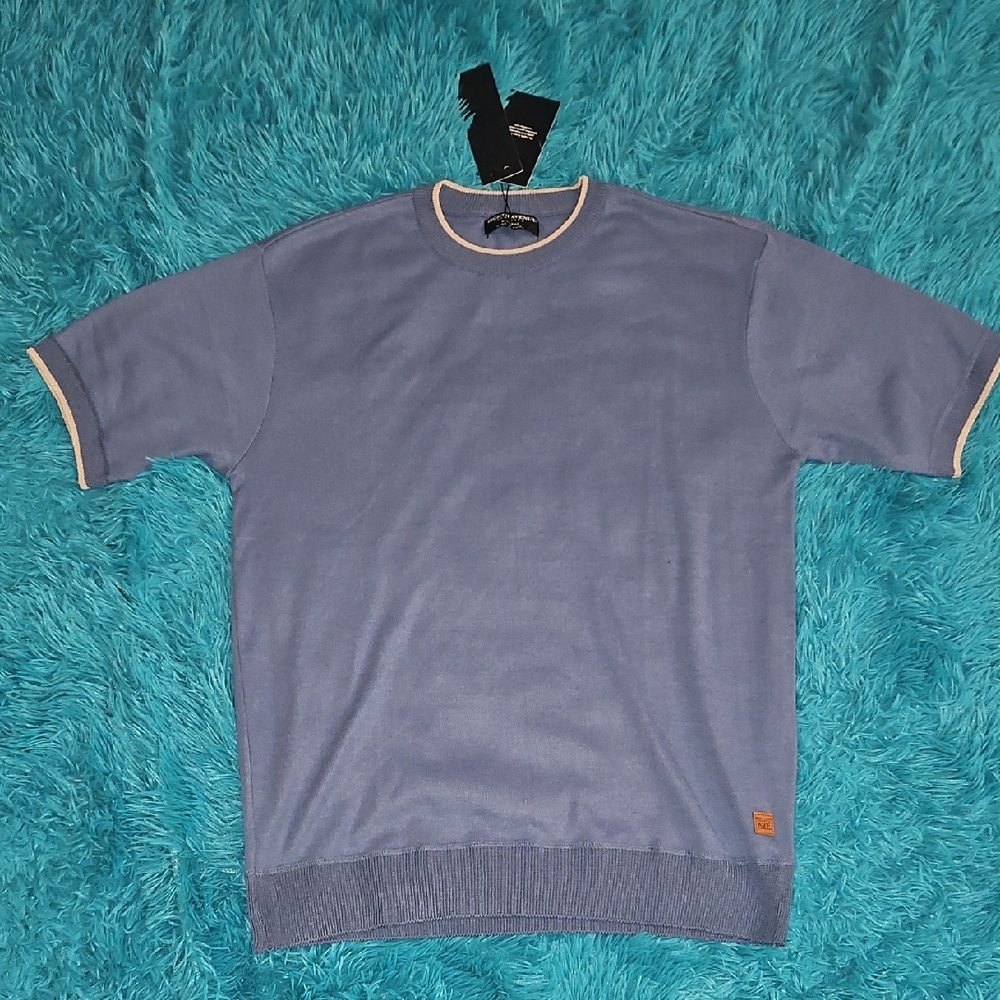 Men's Short-Sleeve Crewneck Sweater Shirt in Light Blue